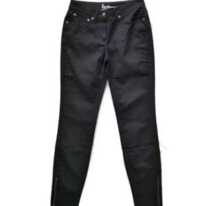 Boden Black Jeans w/zippered cuffs